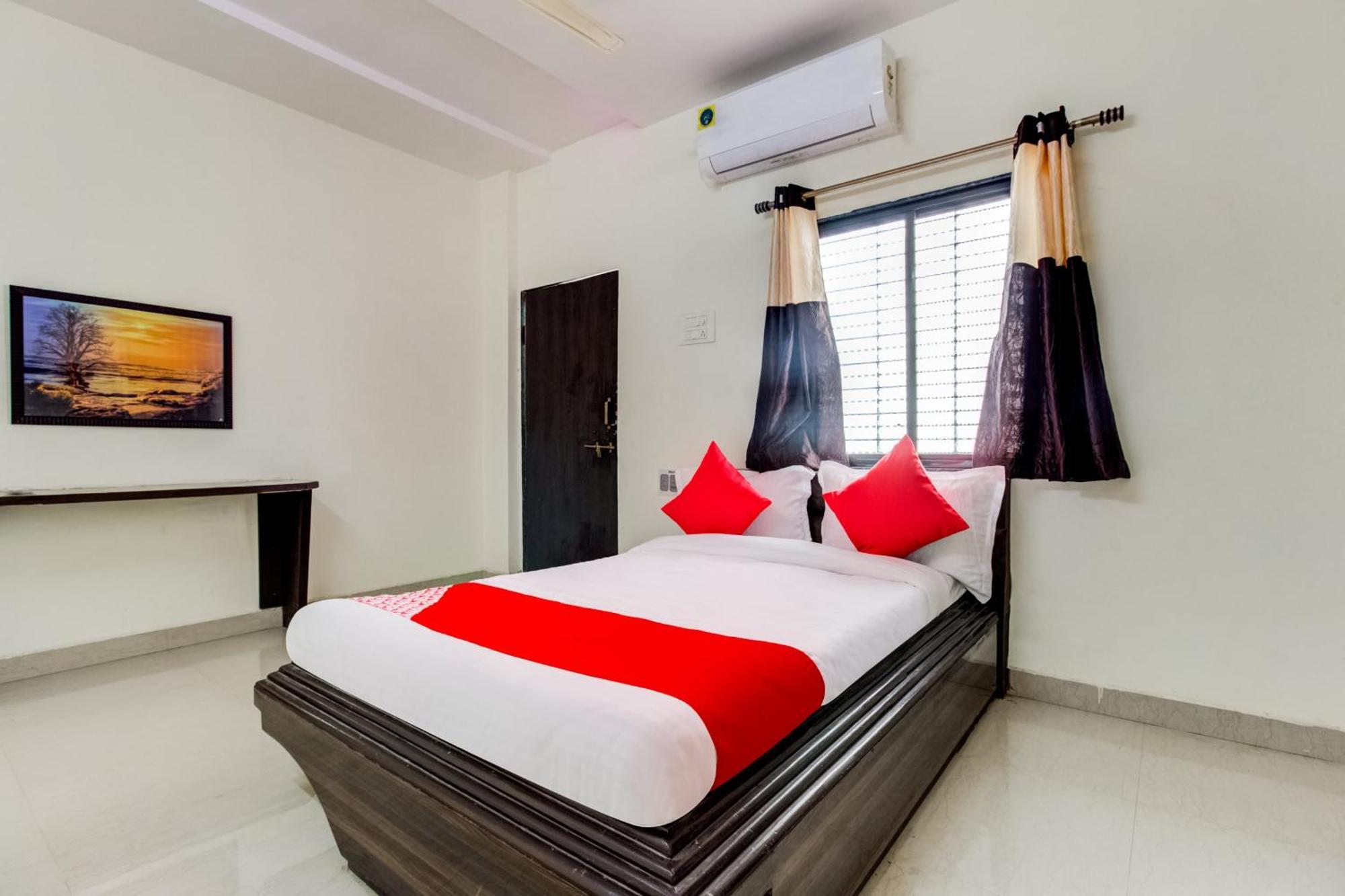 Hotel O City Center Dhule Kültér fotó