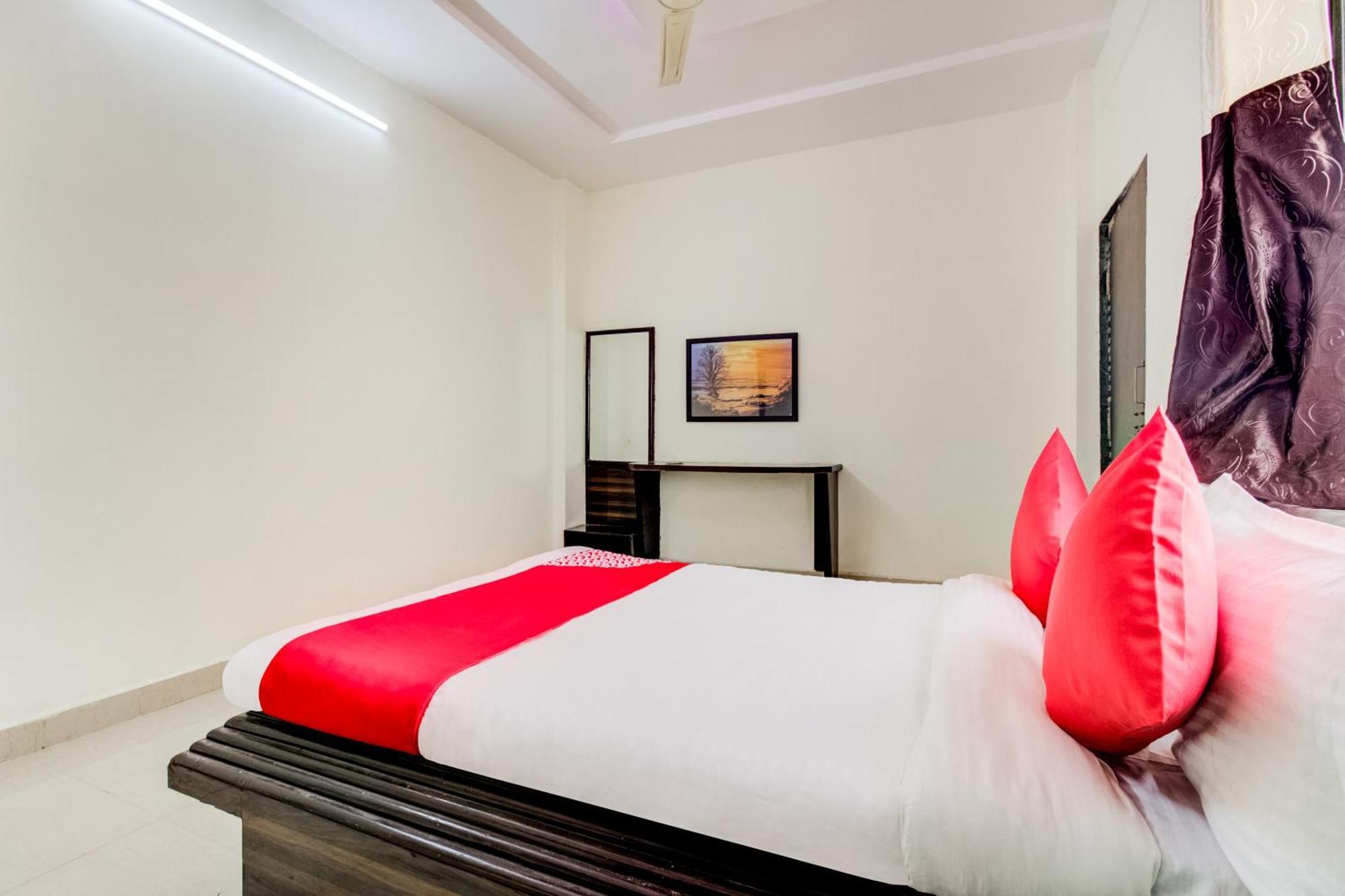 Hotel O City Center Dhule Kültér fotó